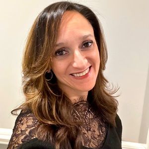 Meet your Posher, Rose